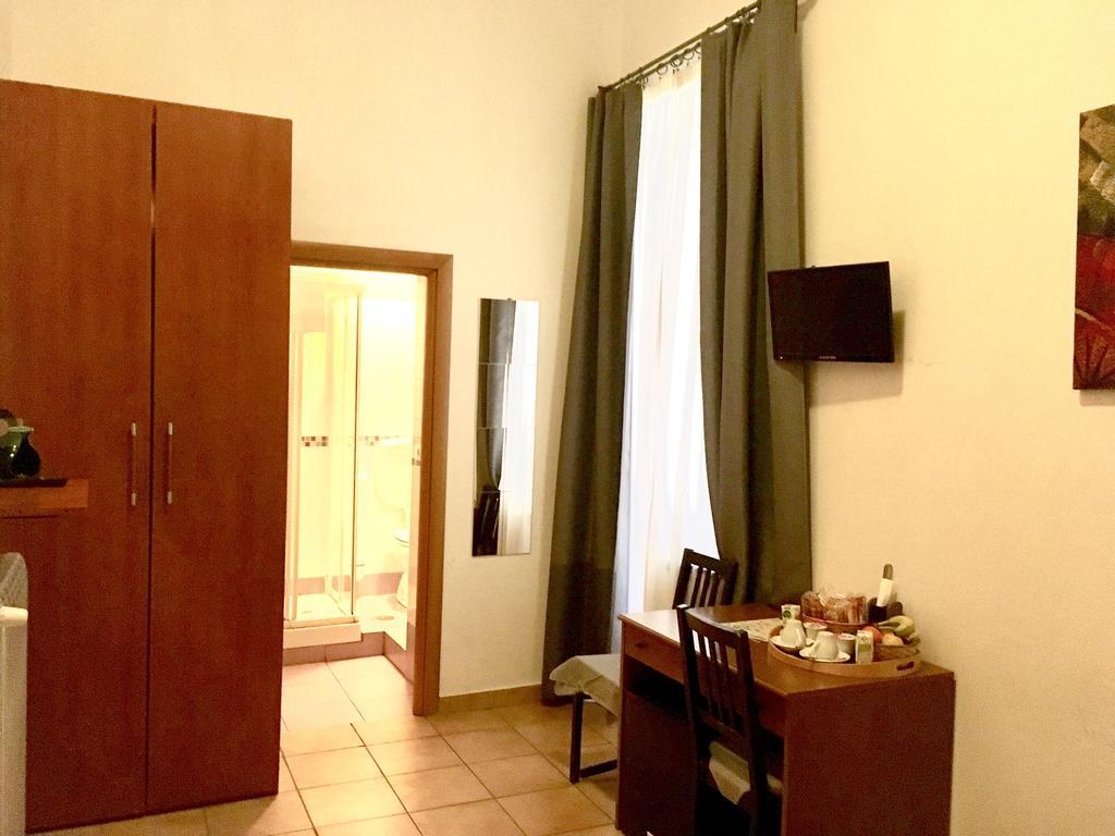 B&B Colosseum Rooms Roma Eksteriør bilde
